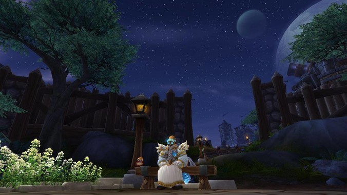 《西西里美丽传说》女主角，在当时打扮这么高调，不觉得带给自己很多不便吗？如何理解她的心态？